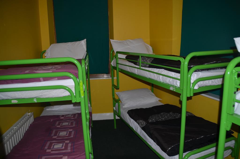 Paddy'S Palace Dublin Hostel Room photo