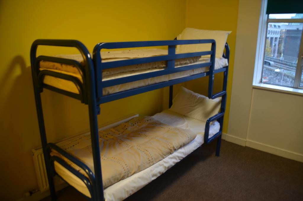 Paddy'S Palace Dublin Hostel Room photo
